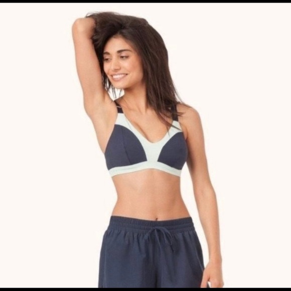 COPY - NWT Lively “The Active Bralette” - Picture 4 of 7